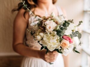 Unique Wedding Gift Ideas to Make Their Day Extra Special