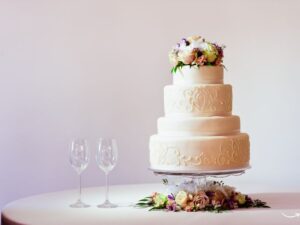 Boho Wedding Cake: A Perfect Blend of Elegance and Whimsy