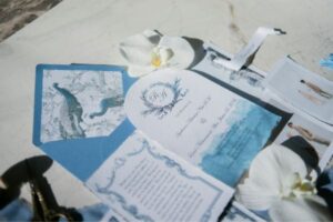 Digital Wedding Invitations: Pros, Cons & Best Practices