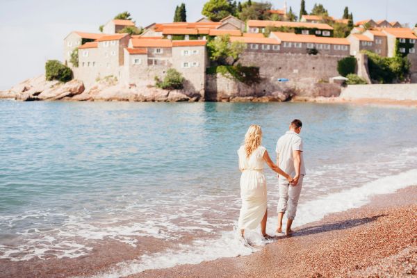 honeymoon travel insurance tips